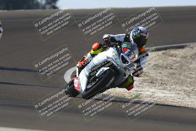 media/Nov-02-2025-Lets Ride (Sun) [[f7a3caa734]]/B Group/1220pm (Turn 2 Outside)/